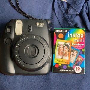 Polaroid instax mini 8